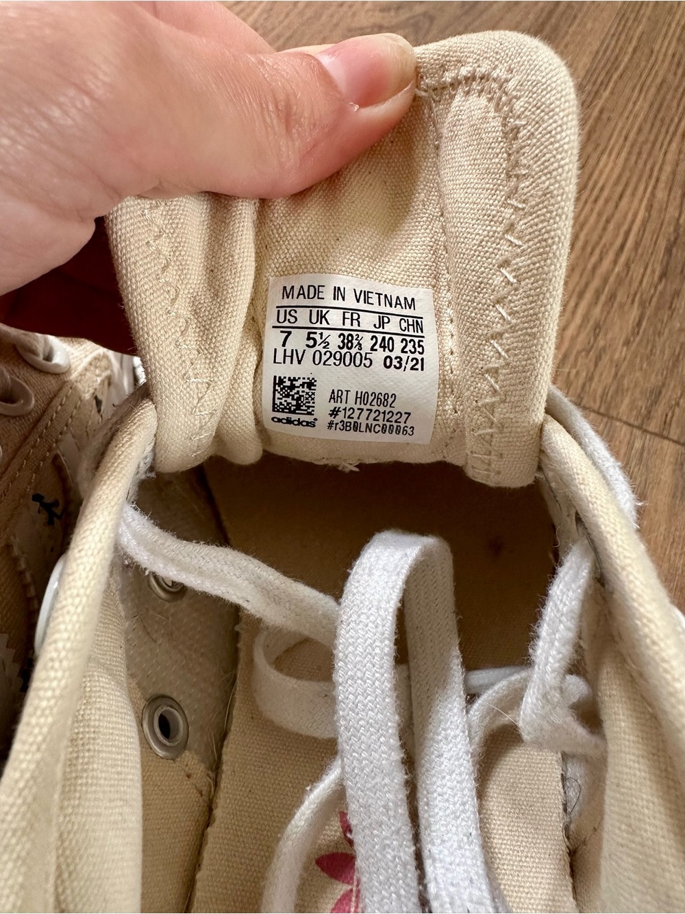 adidas Nizza Cream Canvas Floral Platform Sneakers - Picture 8 of 8